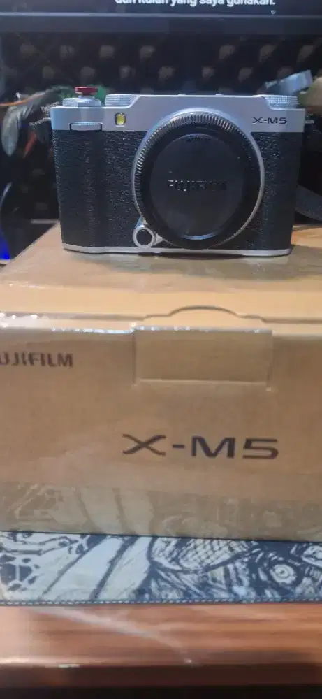 Fujifilm X-M5 dengan Lensa 35mm F1.2