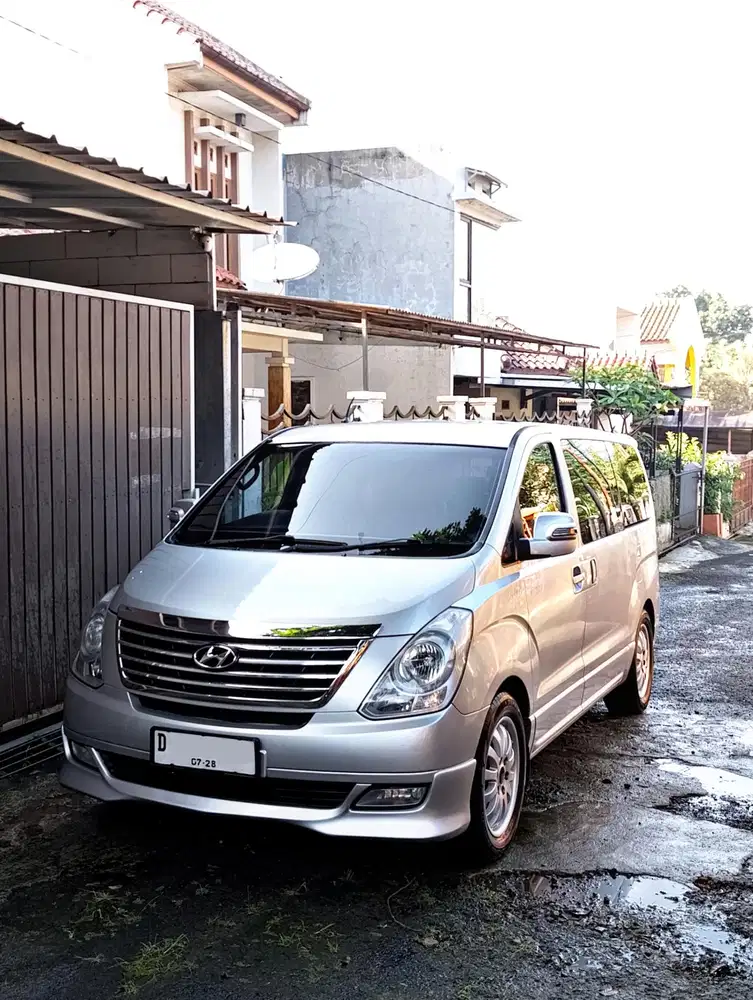 Hyundai H-1 2011 Diesel