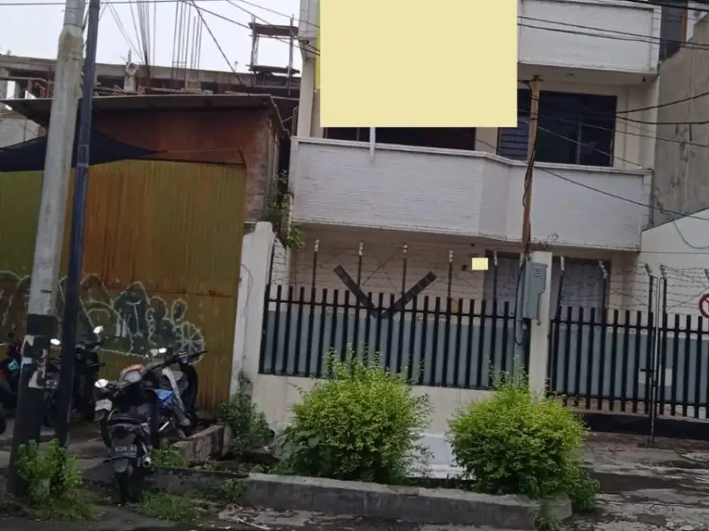 DISEWAKAN Ruko Kedungsari 3 lantai Nol Jalan Surabaya Pusat Cocok untuk bank / kantor.