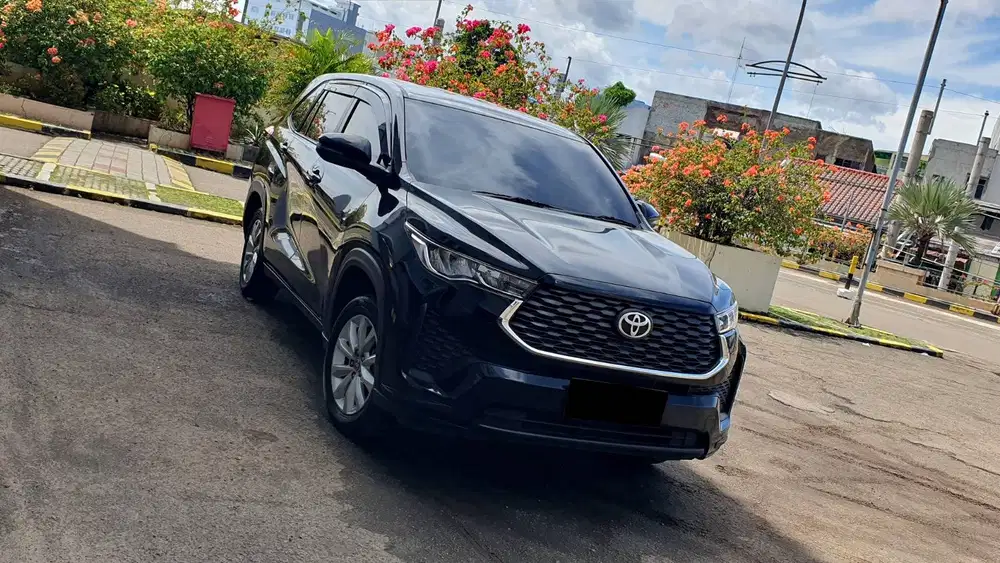 [ GARANSI 5TH ] Toyota Zenix 2.0 V CVT Bensin Non Hybrid AT 2023/2024