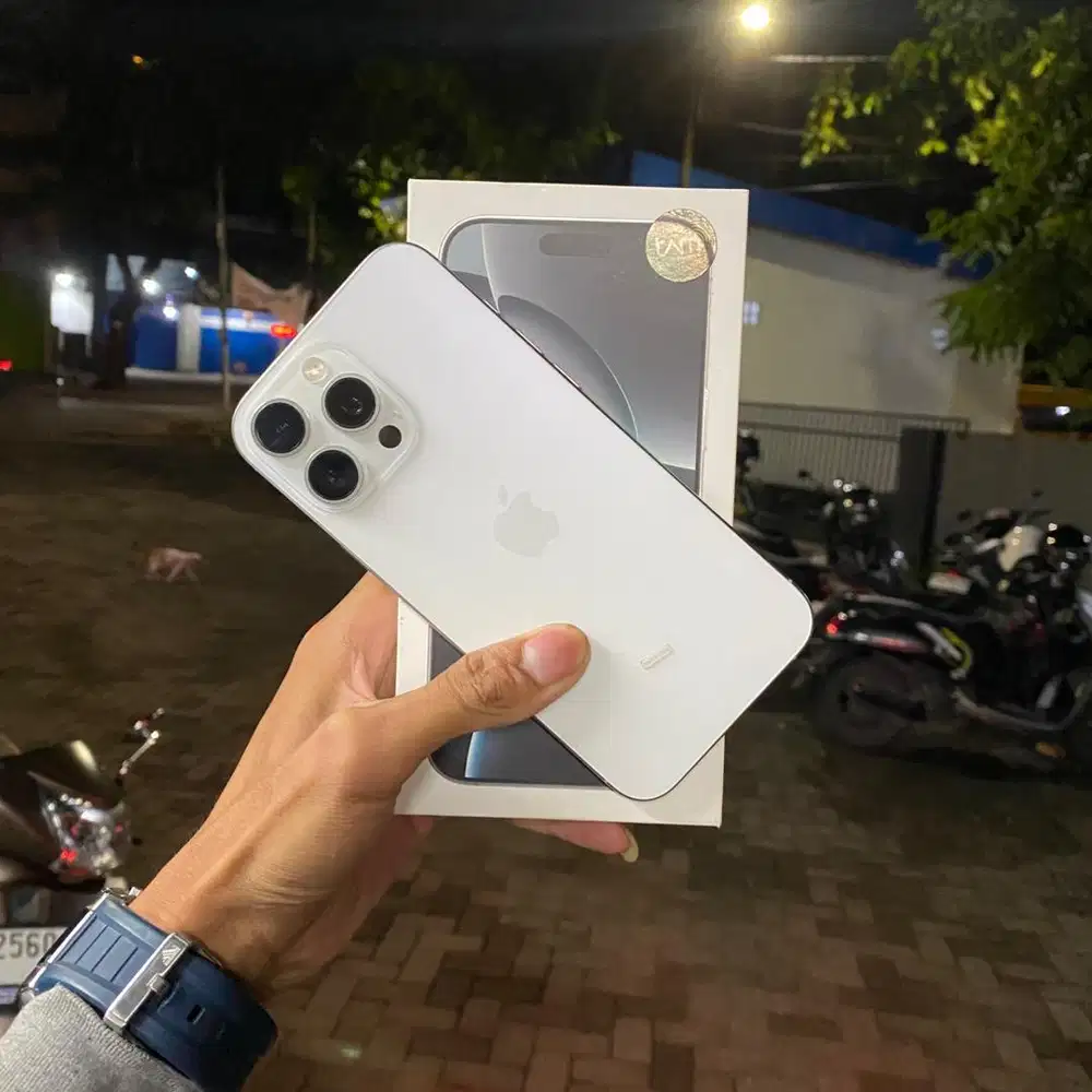 IPHONE 16 PROMAX 512GB SIVER RESMI EX IBOX