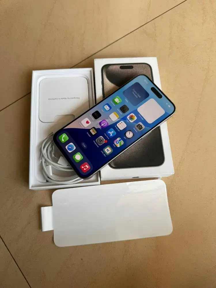 Iphone 15 pro max 256gb natural titanium ibox
