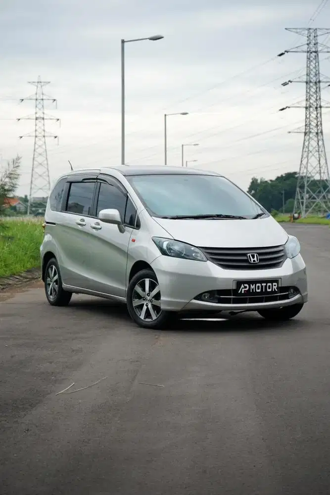 Free Type S Matic 2011 Silver