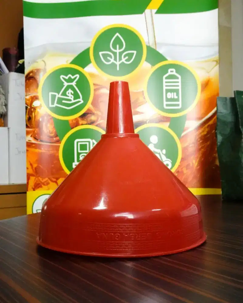 SALE!!! CORONG MINYAK PLASTIK / CORONG MINYAK / CORONG AIR 20CM