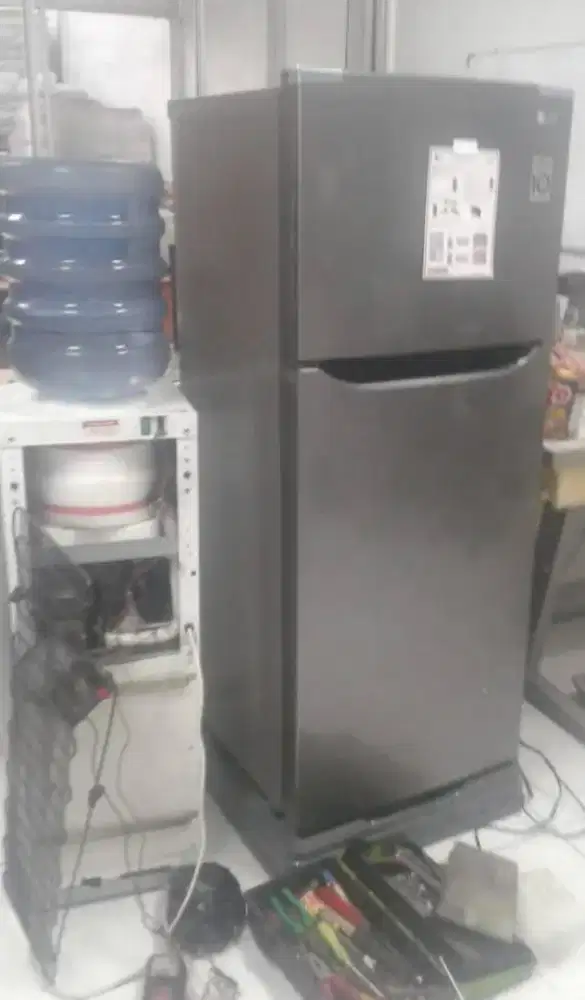 Service kulkas,dispenser, water heater, , mesin cuci, kompor gas, Ac