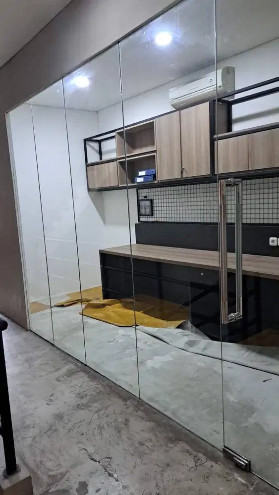 KACA DINDING DAN PINTU POLOS 12 MM 5 LEMBAR