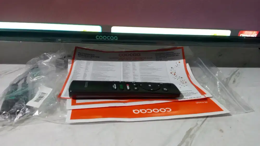 Tv LED coocaa smart digital 43inchi likenew