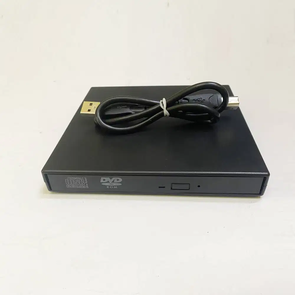 drive eksternal portabel CD/DVD seperti baru