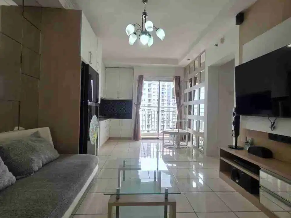 Disewakan Unit Apartemen Mediterania Garden Residence 2 Tanjung Duren Kondisi Furnished Tipe 3BR Dekat Dengan Mall Dan Pusat Pembelanjaan