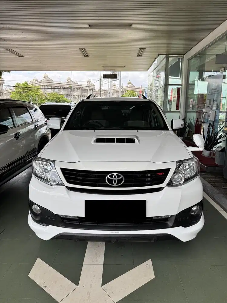 [KM 30 RB] Toyota Fortuner VNT TRD Diesel A/T 2014/2015 Antik Istimewa