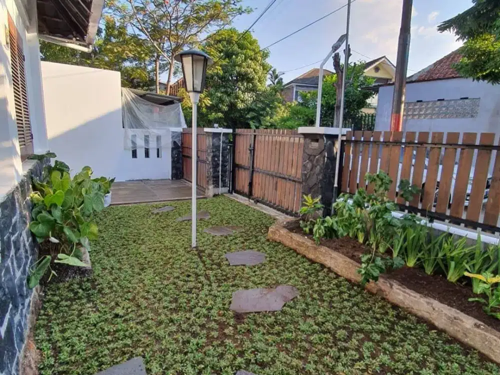 JUAL CEPAT RUMAH BELANDA MURAH DI TENGAH KOTA SAYAP RIAU