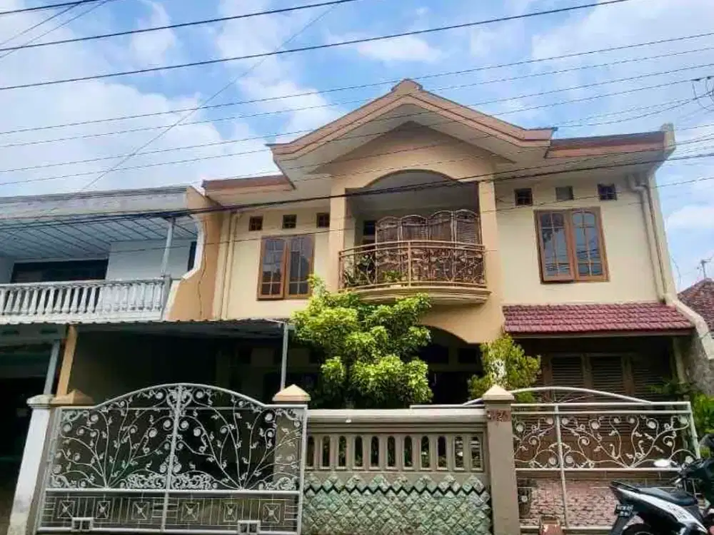 Rumah Pinggir Jalan Dekat Raya Borobudur Suhat