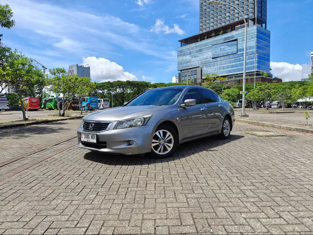DIJUAL HONDA ACCORD CP2 VTi 2009