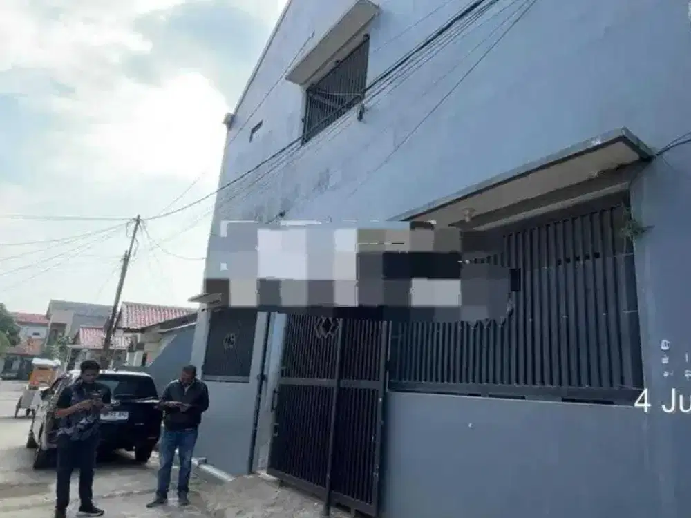 DILELANG kost murah 2 lantai siap pakai di Margahayu Kencana Kopo