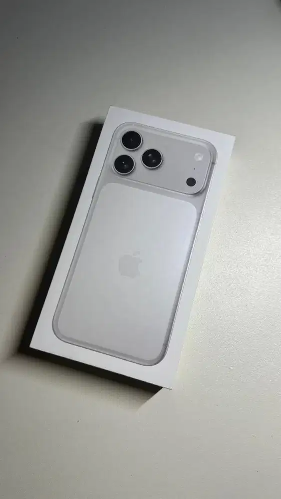 iPhone 17 Pro Max 256gb Silver Rare iBox New Segel