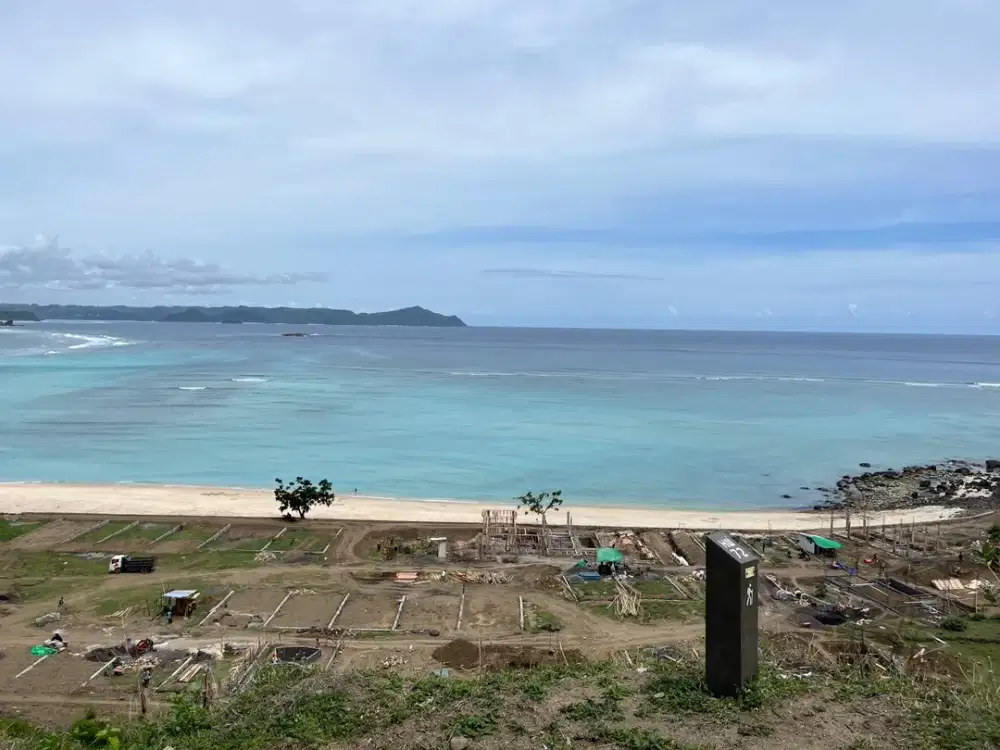 Tanah pinggir los pantai Pengantap Buwun mas