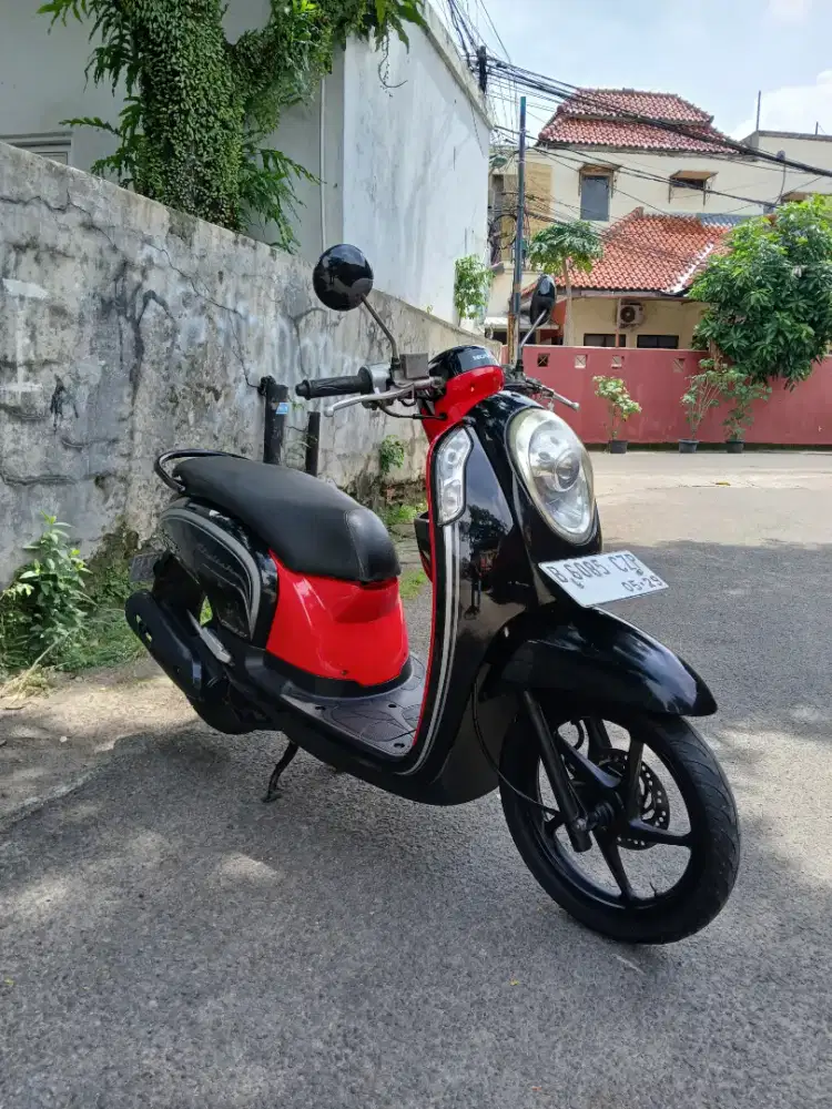HONDA SCOOPY ESP TAHUN 2014 KONDISI BAGUS