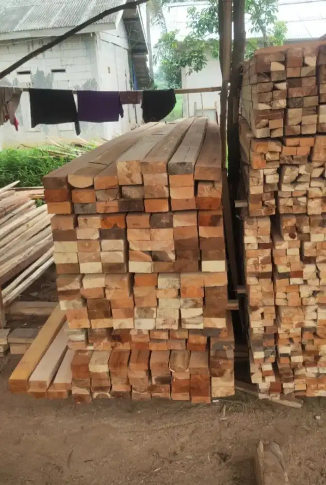 Balok kayu proyek 5/10x4m