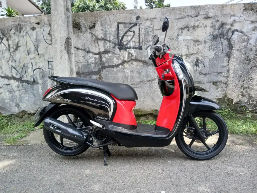 Honda scoopy ESP tahun 2014 motor gress