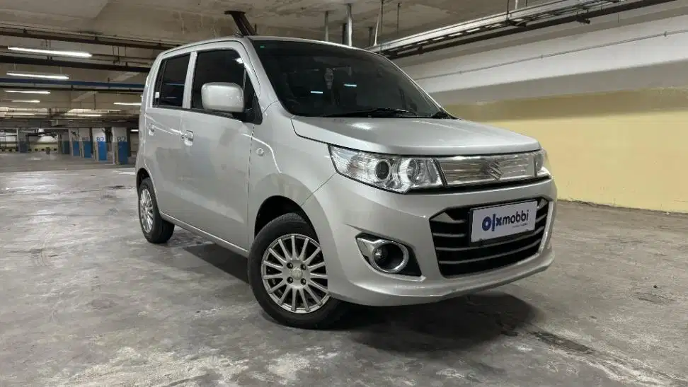 LOW DP Suzuki Karimun Wagon 1.0 GS Bensin-AT 2017 BZM