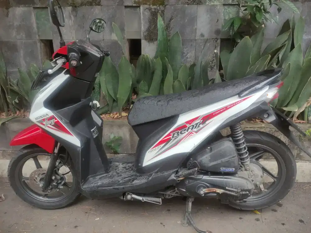 HONDA BEAT ESP TAHUN 2016 FULL ORIGINAL MULUS LOKASI KIRCON