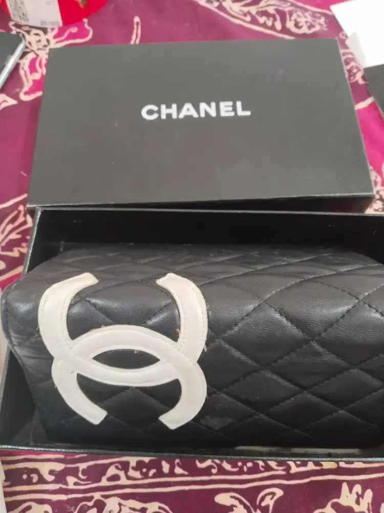 dompet wanita  warnah hitam