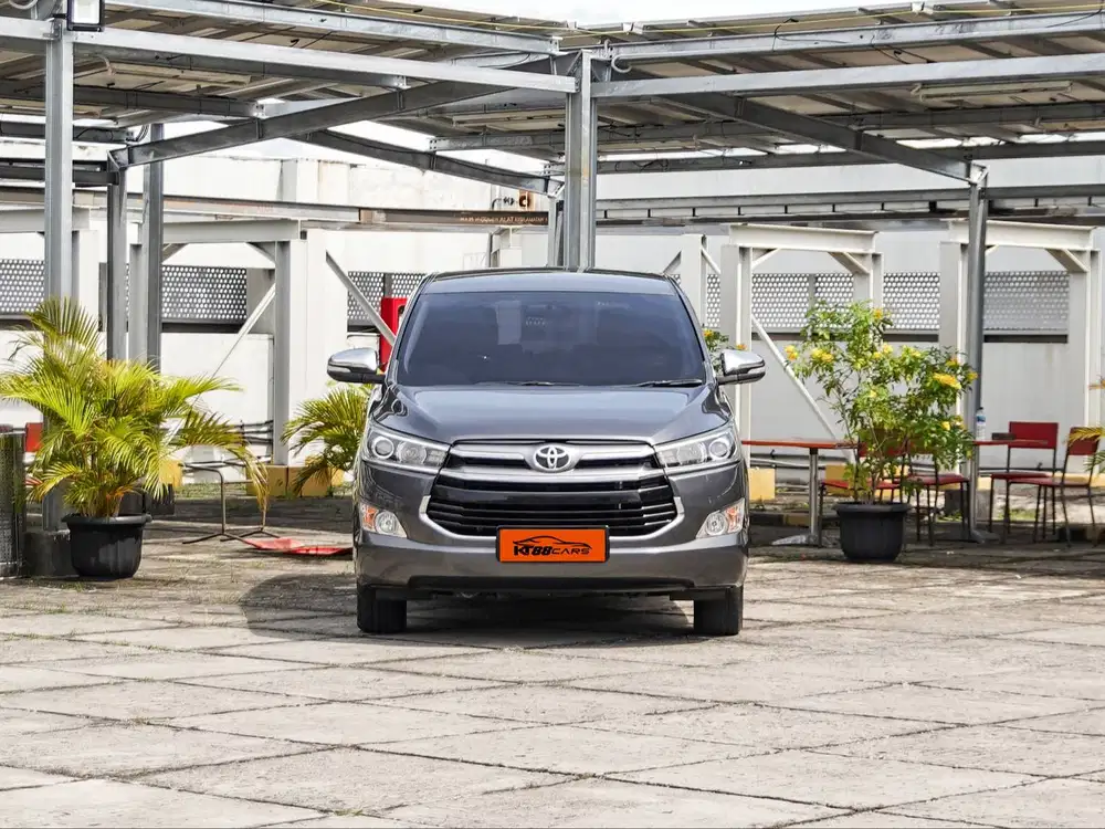 INOVA Q 2.0 BENSIN 2016