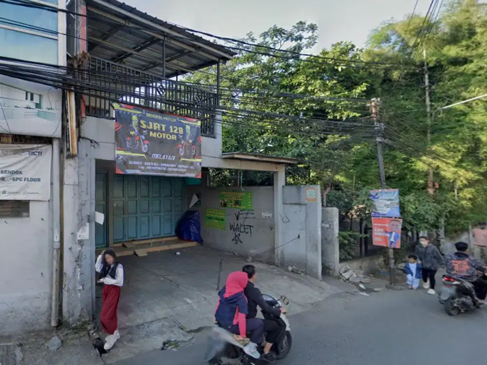 Ruko LELANG MURAH strategis pusat kota Jl. Padasuka no 82