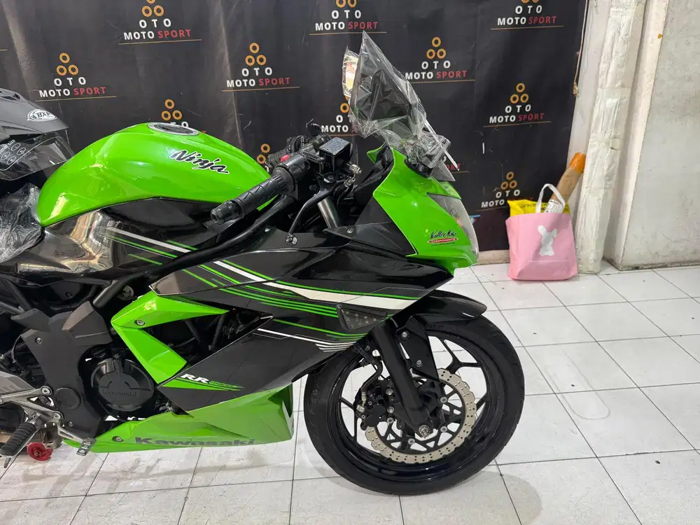 kawasaki ninja mono 250SL 2015