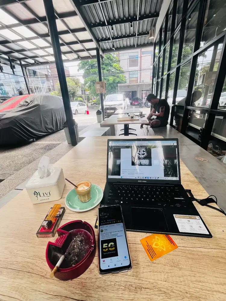 LAPTOP ASUS RAYZEN 5 16/512