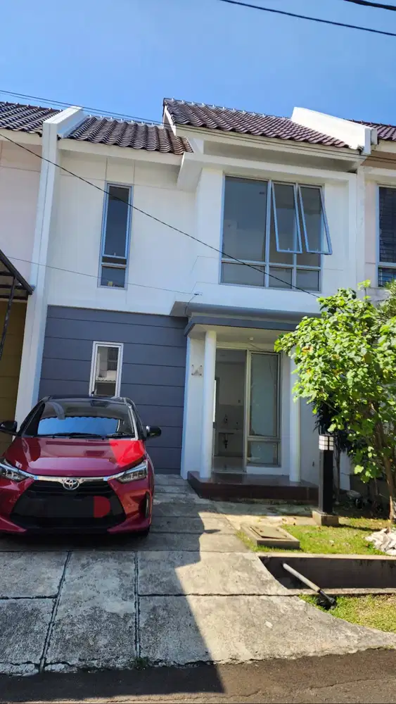 Disewakan rumah lokasi strategis dekat pasar di Sektor 7C Gading Serpo