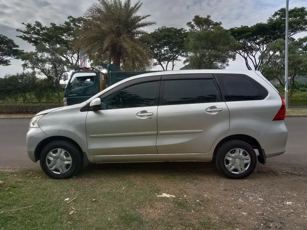 Daihatsu Xenia 2016 Bensin