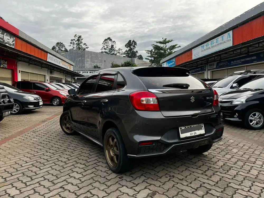 Suzuki Baleno 2018 Bensin