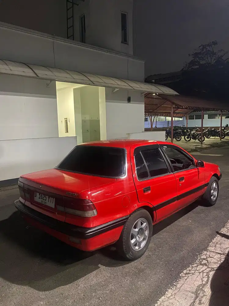 Mitsubishi Lancer 1992 Bensin
