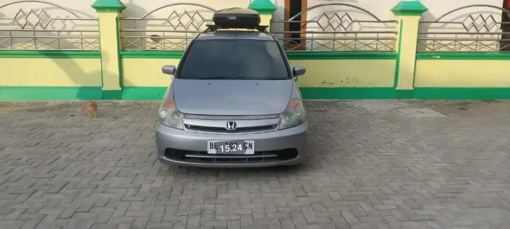 Honda stream 2006,1.7 matic low km