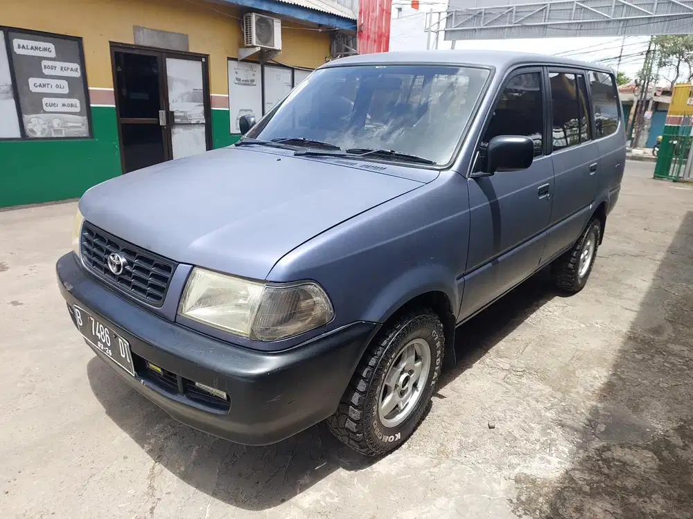 Toyota Kijang 2001 Bensin