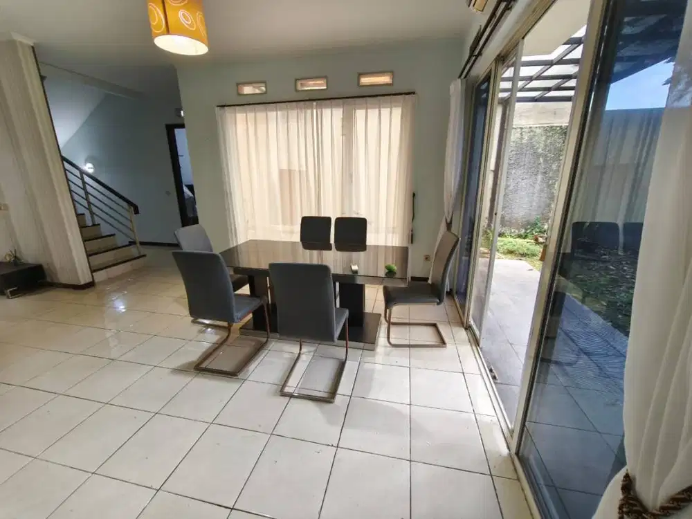 Disewakan Rumah Siap Huni di Kota Baru Parahyangan