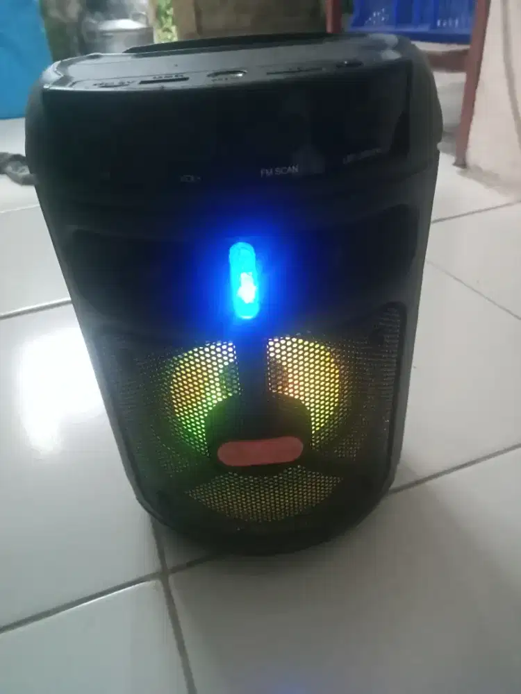 Speaker bluetooth advan
