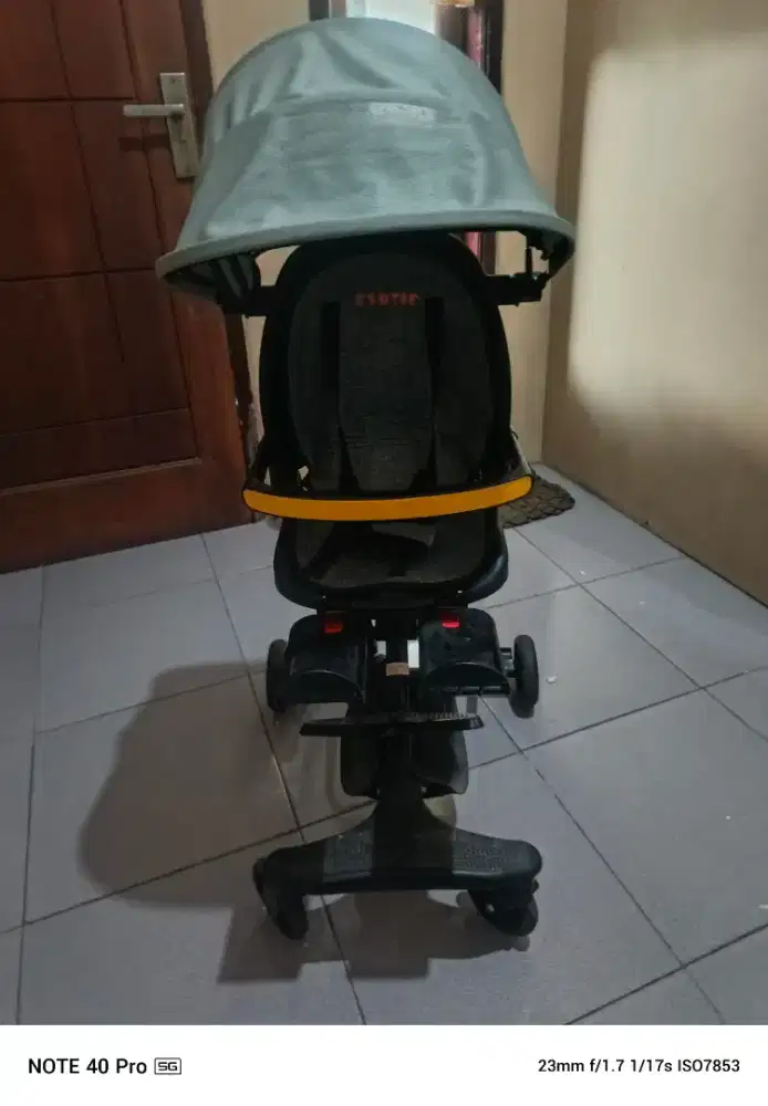 Stroller bayi lipat