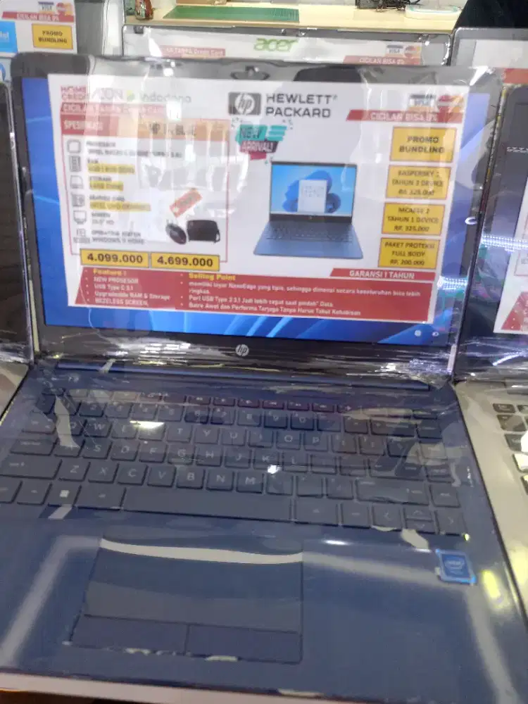 Laptop HP 14 cicilan aeon fast ram 4 SSD 640gb