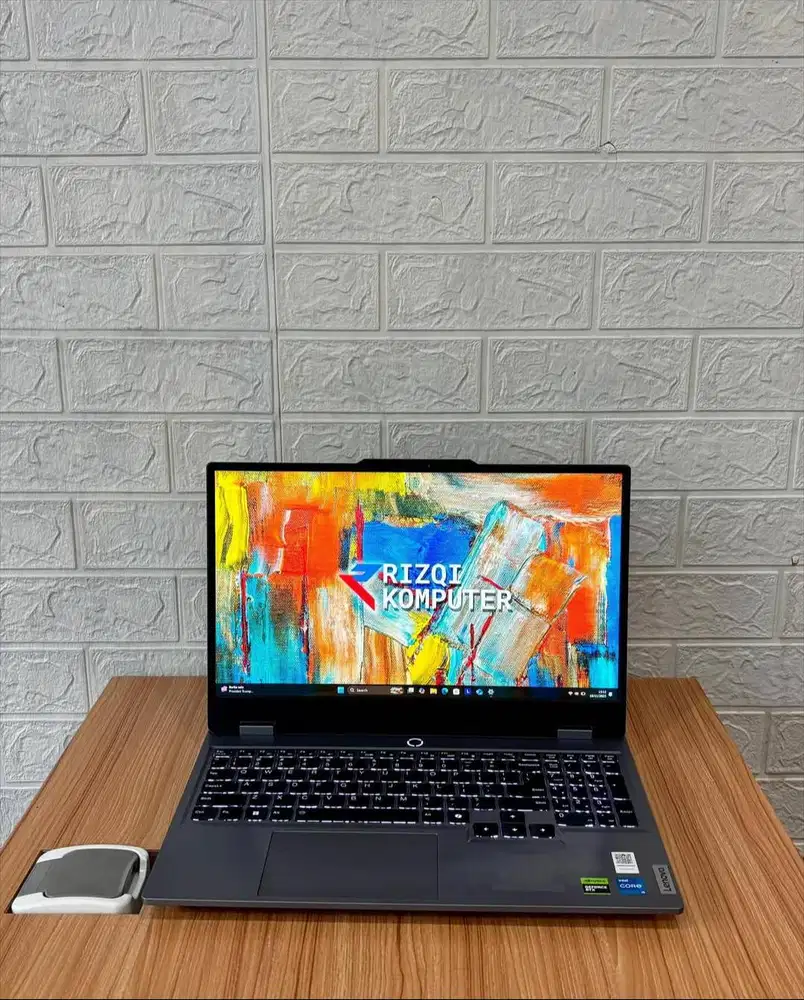 Lenovo LOQ 15IAX9 Processor Intel Core i5-12450HX Ram 32GB SSD 512GB