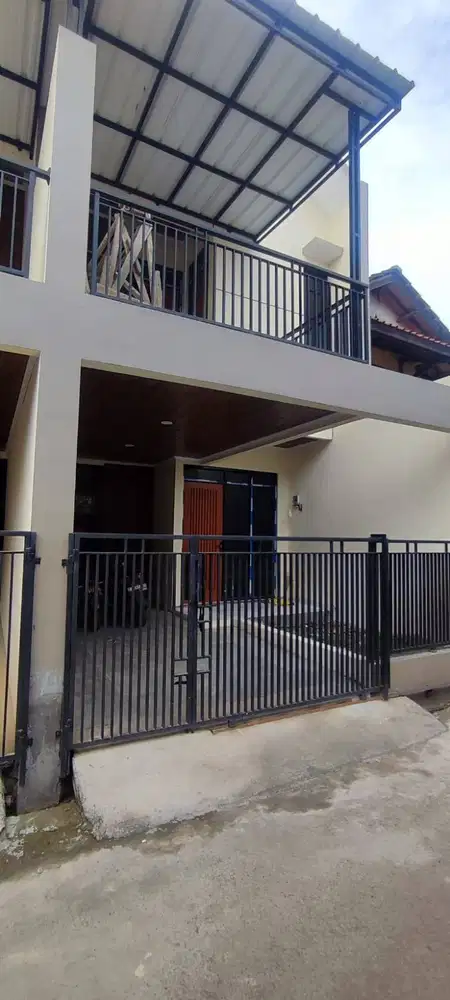 Dijual Rumah di Komplek Riung Bandung Baru Minimalis