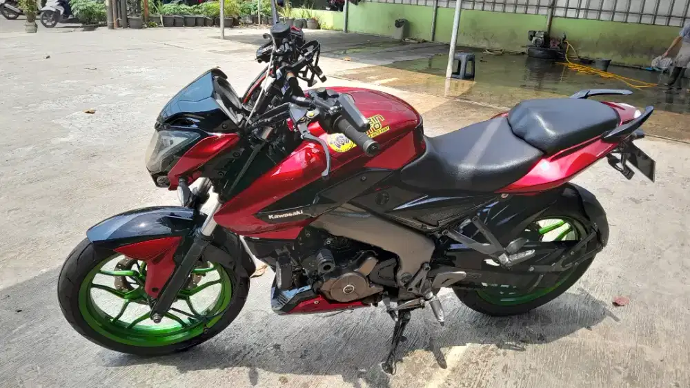 Jual Motor Bekas Pulsar 200NS
