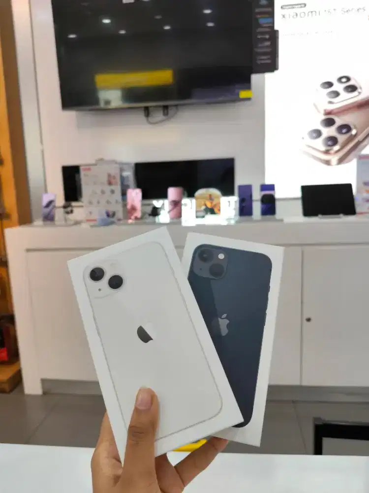 Iphone 13 resmi iBox kredit syarat KTP