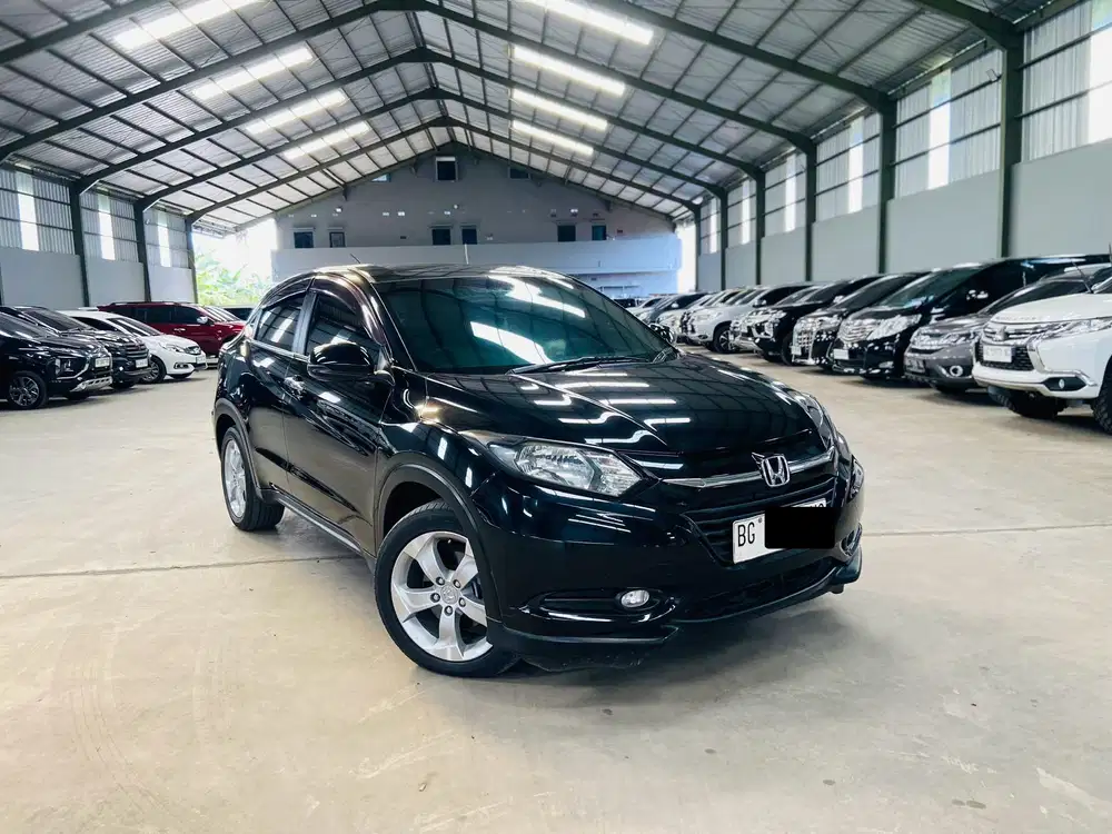 [69RB KM] Honda HRV 1.5 E CVT 2016 / 2017 AT Matic, Sangat terawat