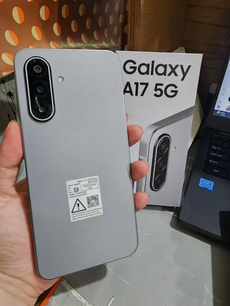 samsung a17 5g 8/256gb mulus fullset garansi resmi on oktober 2026