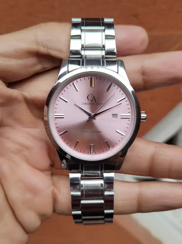 CHRISTYAN ARDEN
Four-Seasons