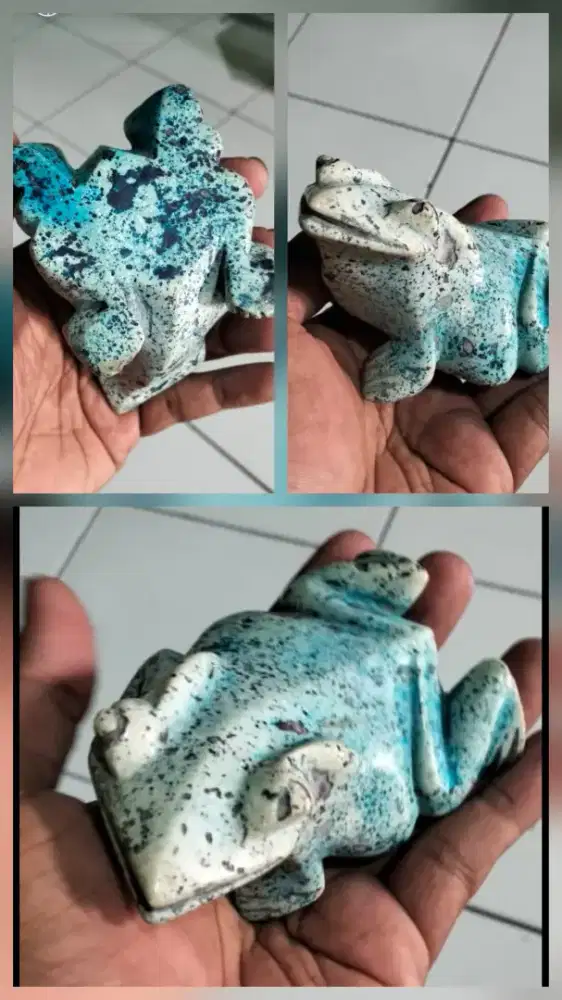 Batu pirus bentuk kodok antik kuno