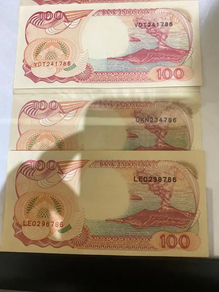 Uang jadul 100 kapal kertas/gapok 100 lembar 250