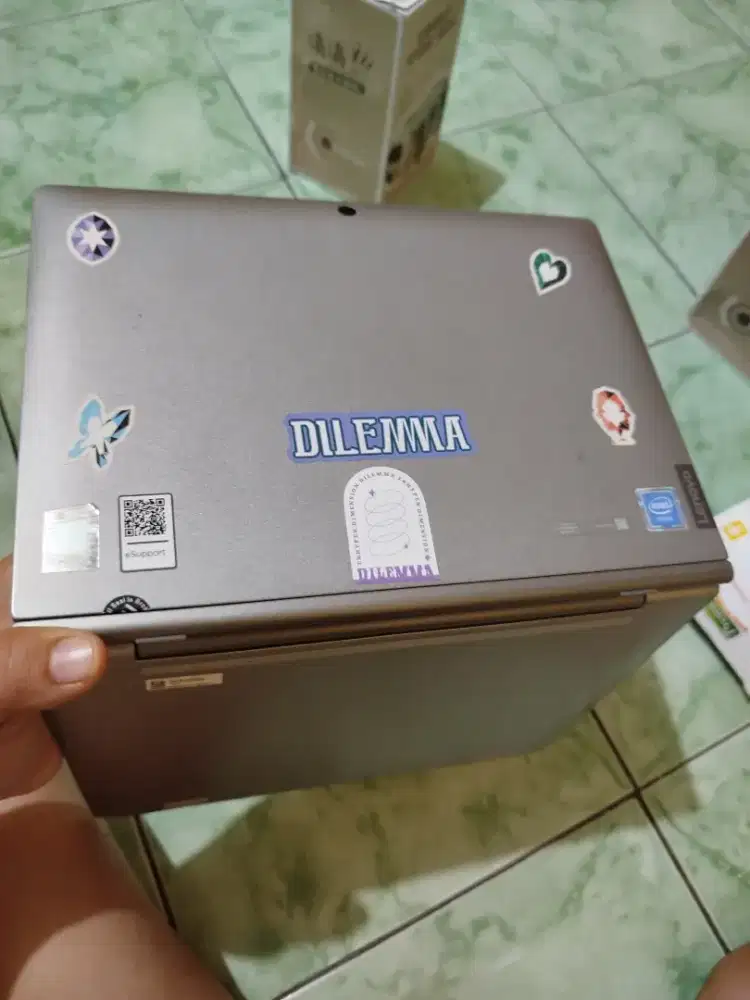 Laptop Lenovo 82H0 bekas